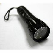 Карманный фонарик фирмы LED, черный