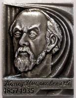 Значок Константин Циолковский 1857-1935.