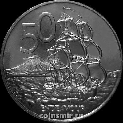 50 центов 1990 Новая Зеландия. Парусный корабль Индевор.