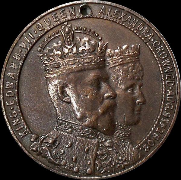 Жетон Король Эдуард VII и Королева Александра Датская. Коронация 9 августа 1902 года.
