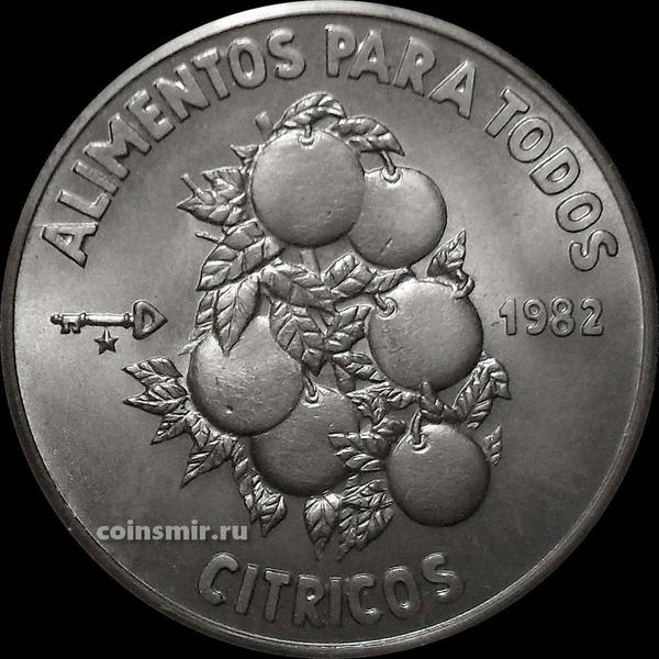 1 песо 1982 Куба. Цитрусовые. ФАО.