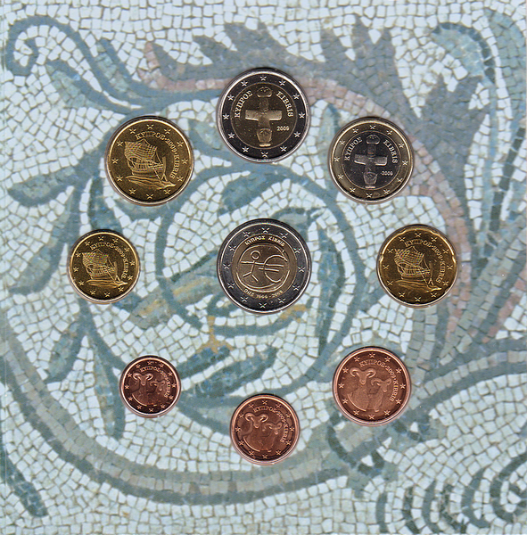 Набор из 9 евро монет 2009 Кипр. Буклет.